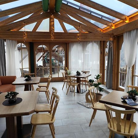 Pitztal Living Aparthotel Jerzens Buitenkant foto