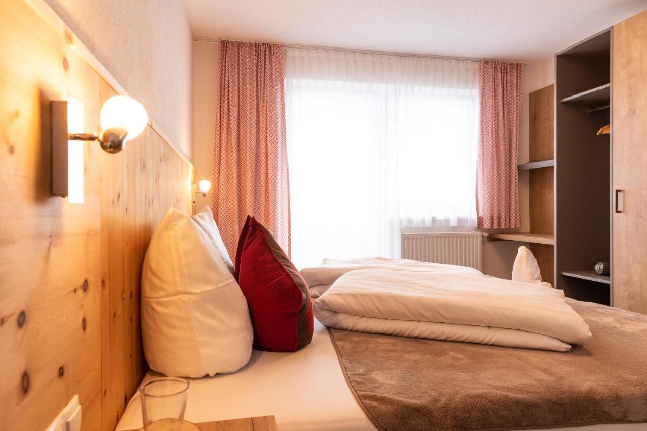 Pitztal Living Aparthotel Jerzens Buitenkant foto