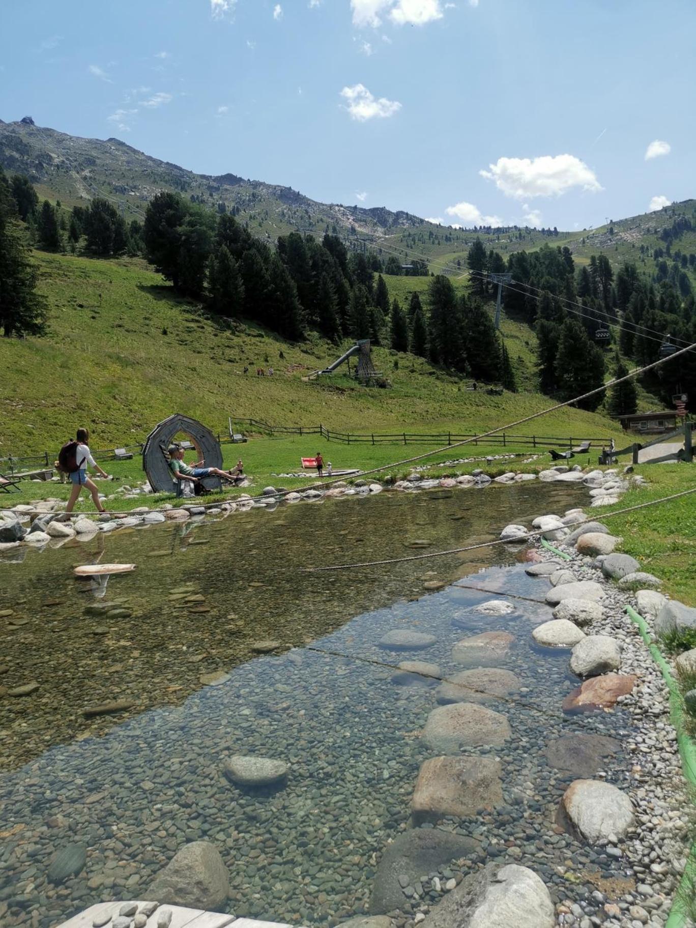 Pitztal Living Aparthotel Jerzens Buitenkant foto