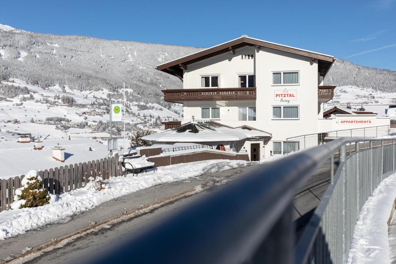 Pitztal Living Aparthotel Jerzens Buitenkant foto